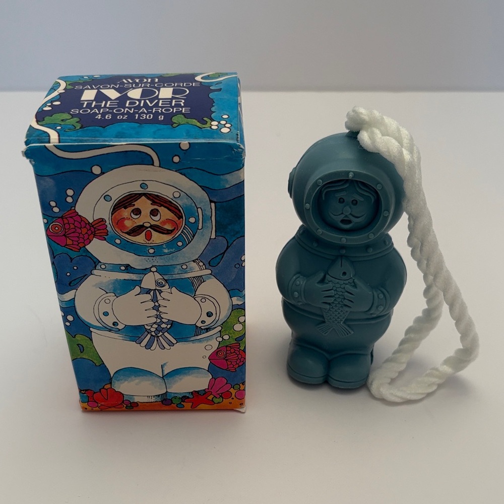 VTG Avon Ivor The Diver Soap on a Rope NIB